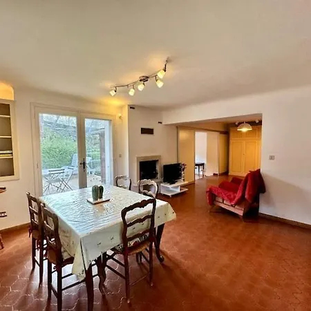L'orange, Agreable En Pleine Nature Apartment
