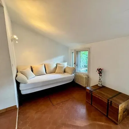 L'orange, Agreable En Pleine Nature Apartment
